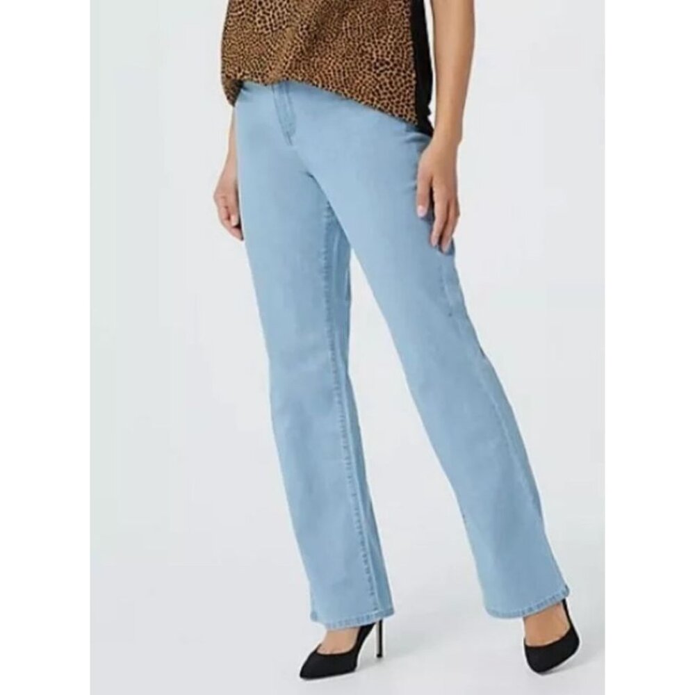 LOGO by Lori Goldstein Lightweight Bootcut 5-Pocket Jeans Light Wash 14 NWOT - Picture 7 of 7